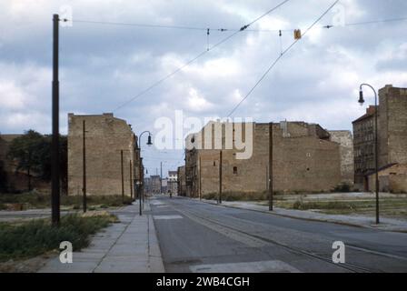 Berlin, la ville déserte et partiellement détruite après la Seconde Guerre mondiale, vers 1958 Banque D'Images