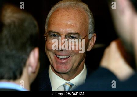 Hannover, Deutschland. 01 novembre 2003. WM 2006 Feier -Countdown- im neuen Rathaus zu Hannover am 301003 -hier mit Franz Beckenbauer. Foto ? Nordphoto GmbH/Rust crédit : dpa/Alamy Live News Banque D'Images