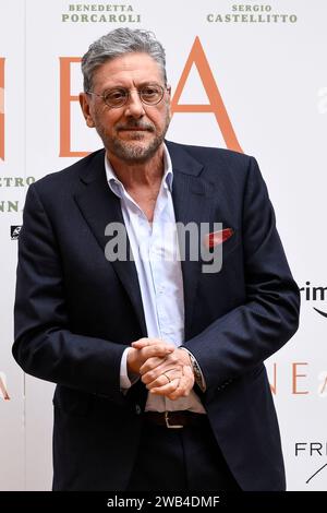 Frosinone, Italie. 23 décembre 2023. Sergio Castellitto assiste au photocall du film ENEA à l'Hôtel de la ville à Rome, Italie, le 8 janvier 2024. (Photo Domenico Cippitelli/NurPhoto) crédit : NurPhoto SRL/Alamy Live News Banque D'Images