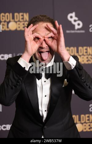 Beverly Hills, États-Unis. 07 janvier 2024. Ebon Moss-Bachrach pose dans la salle de presse lors de la 81e édition des Golden Globe Awards au Beverly Hilton le 07 janvier 2024 à Beverly Hills, en Californie. Crédit : Imagespace/Alamy Live News Banque D'Images