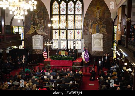 Charleston, États-Unis. 08 janvier 2024. Le président américain Joe Biden prononce une allocution à l'église mère Emanuel AME à Charleston, Caroline du Sud, le lundi 8 janvier 2024. Mère Emanuel est l'endroit où un suprémaciste blanc a abattu neuf adorateurs noirs en 2015. Photo de Richard Ellis/UPI crédit : UPI/Alamy Live News Banque D'Images