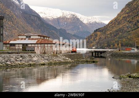 ODDA, municipalité d'Ullensvang, comté de Vestland est situé dans le sud-est du comté de Hordaland, entourant l'extrémité sud du Sørfjorden Banque D'Images