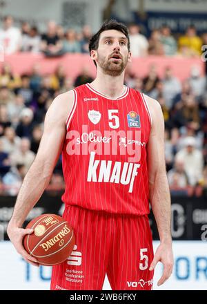 Tuebingen, Deutschland. 08 janvier 2024. Owen Klassen (Wuerzburg baskets, 5) beim Freiwurf. 08.01.2024, basket-ball, BBL, Tigers Tuebingen Wuerzburg baskets, GER, Tuebingen, Paul Horn-Arena. Crédit : dpa/Alamy Live News Banque D'Images