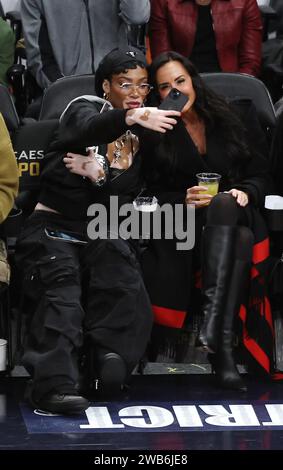 Washington, DC, États-Unis. 8 janvier 2024. Winnie Harlow assiste au Washington Wizards vs Oklahoma City Thunder Game au Capital One Arena à Washington, DC le 8 janvier 2024. Crédit : Mpi34/Media Punch/Alamy Live News Banque D'Images