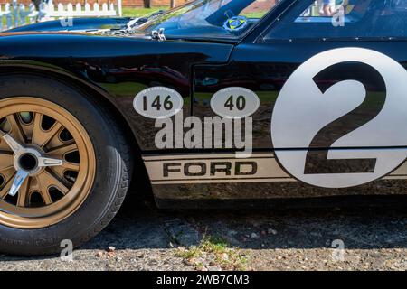 Ford GT40 Mk II 1966 à l'événement sunday Scramble du centre patrimonial de Bicester. Bicester, Oxfordshire, Angleterre Banque D'Images