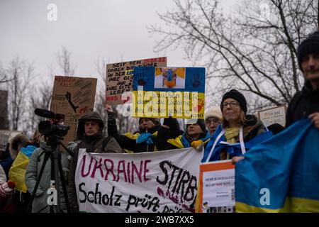 Pro Ukranian Demo à Berlin 06.01.24 pour armer l'Ukraine. Banque D'Images