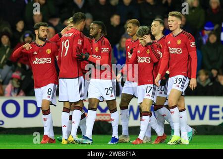 Wigan, Royaume-Uni. 08 janvier 2024. Les joueurs de Manchester United célèbrent un but de Diogo Dalot pour atteindre 0-1 lors du match du troisième tour de la coupe FA Emirates Wigan Athletic vs Manchester United au DW Stadium, Wigan, Royaume-Uni, le 8 janvier 2024 (photo de Conor Molloy/News Images) crédit : News Images LTD/Alamy Live News Banque D'Images