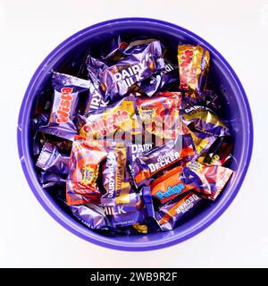 Boîte de bonbons Cadbury Heroes Banque D'Images