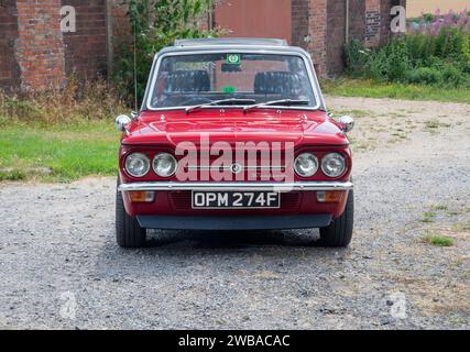 Coupé Hillman Imp conçu par l'écusson classique Sunbeam Stiletto Banque D'Images