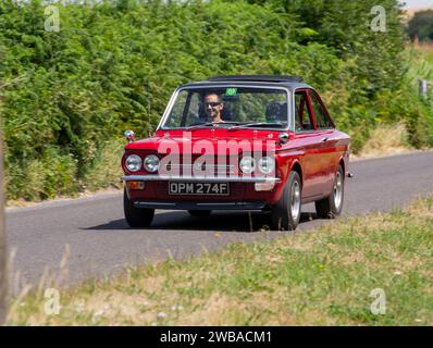 Coupé Hillman Imp conçu par l'écusson classique Sunbeam Stiletto Banque D'Images