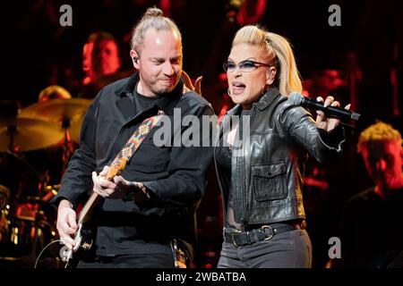 Die US-amerikanische Sängerin Anastacia Lyn Newkirk BEI der Night of the Proms Tour 2023 à München. München Olympiahalle Bayern Deutschland *** chanteuse américaine Anastacia Lyn Newkirk à la nuit des Proms Tour 2023 à Munich Munich Olympiahalle Bavière Allemagne Banque D'Images