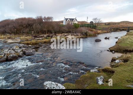 Une maison isolée dans la baie de Sanna à Ardnamurchan sur la côte ouest de l'Écosse Banque D'Images