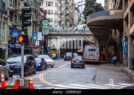 Le Stockton Street Bridge à San Francisco, en Californie Banque D'Images