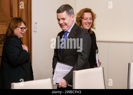 RIGA, Lettonie. 9 janvier 2024. Arvils Aseradens, ministre letton des Finances, rencontre Paschal Donohoe (photo), président de l'Eurogroupe, ministre irlandais des dépenses publiques, de la mise en œuvre du plan de développement national et de la réforme. Crédit : Gints Ivuskans/Alamy Live News Banque D'Images