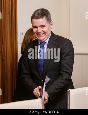 RIGA, Lettonie. 9 janvier 2024. Arvils Aseradens, ministre letton des Finances, rencontre Paschal Donohoe (photo), président de l'Eurogroupe, ministre irlandais des dépenses publiques, de la mise en œuvre du plan de développement national et de la réforme. Crédit : Gints Ivuskans/Alamy Live News Banque D'Images