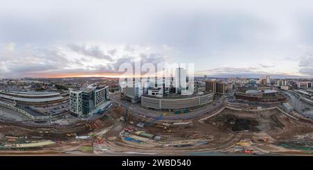 Vue panoramique à 360° de Panorama aérien de 360˚ pendant la construction de Central Square et du siège de BBC Wales au centre-ville de Cardiff, pays de Galles, 2016