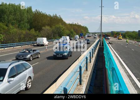 Réparation de routes sur l'autoroute M74, au sud de Glasgow, en Écosse Banque D'Images