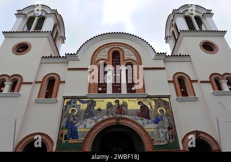 Église Hagia Trias à Agios Nikolaos (Aghios Nikolaos), Crète, Grèce Banque D'Images