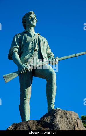 Le Capitaine Parker statue sur la bataille de Lexington Green, Green, Lexington, Massachusetts Banque D'Images