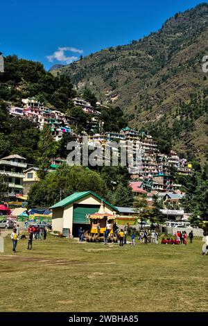 Petite ville, Mega Festival, Dussehra Festivals, Dhalpur Ground, Kullu, Himachal Pradesh, Inde, Asie Banque D'Images