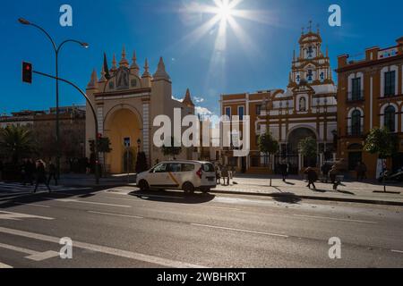 La basilique de Macarena est une église néo-baroque datant de 1949 en l'honneur de la vierge Marie 'la Virgen de la Esperanza Macarena' à Downt Banque D'Images