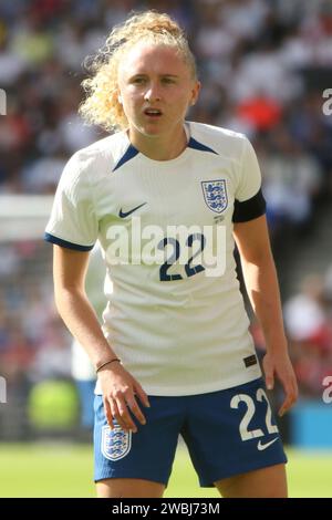 Katie Robinson lors de l'équipe féminine de football des Lionnes d'Angleterre contre Portugal, au Stadium MK, Milton Keynes, le 1 juillet 2023 Banque D'Images