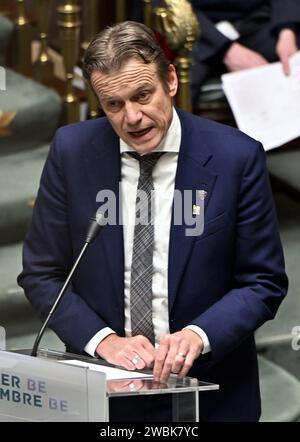 Bruxelles, Belgique. 11 janvier 2024. Le ministre de la Justice Paul Van Tigchelt photographié lors d’une séance plénière de la Chambre au Parlement fédéral à Bruxelles, le jeudi 11 janvier 2024. BELGA PHOTO ERIC LALMAND crédit : Belga News Agency/Alamy Live News Banque D'Images