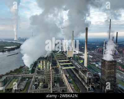 Duisbourg, région de la Ruhr, Rhénanie du Nord-Westphalie, Allemagne, ThyssenKrupp Steel Europe, Huettenwerk avec cokerie Schwelgern KBS ThyssenKrupp Steel à du Banque D'Images