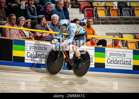 DEGRENDELE Nicky ( bel ) – Belgique – Querformat - quer - horizontal - Paysage - Event/Veranstaltung : UEC Track Cycling European Championships 2024 - Apeldoorn - Catégorie/Catégorie : Cyclisme sur piste – Championnats d'Europe - lieu/Ort : Europe – pays-Bas - Apeldoorn - Omnisport - discipline: Sprint - Elite Women - distance : 200 m - Date/Date de référence : 11.01.2024 – jeudi – jour 2 - photographe : © Arne Mill - frontalvision.com Banque D'Images