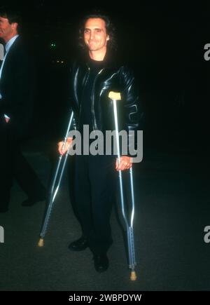 Los Angeles, Californie, Etats-Unis 6 novembre 1996 le producteur Lawrence Bender assiste à la première de Miramax films 'The English patient' de l'American film Institute au Mann Bruin Theatre le 6 novembre 1996 à Los Angeles, Californie, Etats-Unis. Photo de Barry King/Alamy stock photo Banque D'Images