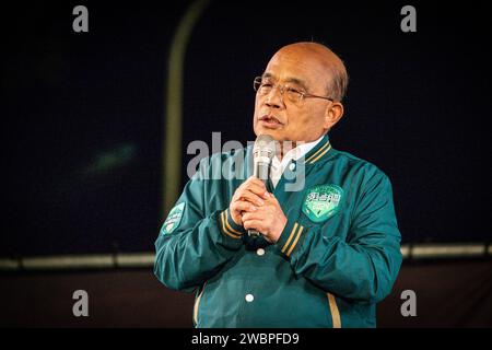 Taïwan, 11 janvier 2024. L'ancien Pemier de la République de Chine (Taiwan) su Tseng-chang a prononcé un discours au Ketagalan Blvd à Taipei, Taiwan, vendredi soir, le 11 janvier 2024. Les 2 derniers jours jusqu'à l'élection présidentielle de Taiwan 2024 jour de l'élection, le Parti progressiste démocratique (DPP) a organisé un rassemblement massif à Taipei, Taiwan, samedi soir, le 11 janvier 2024. Banque D'Images