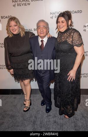 New York, États-Unis. 11 janvier 2024. (G-D) Francesca Scorsese, Martin Scorsese et Cathy Scorsese assistent au Gala du Conseil national de révision 2024 à Cipriani 42nd Street à New York. (Photo Ron Adar/SOPA Images/Sipa USA) crédit : SIPA USA/Alamy Live News Banque D'Images