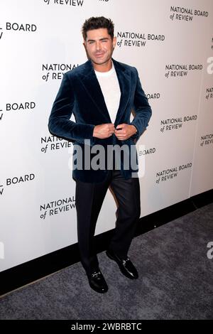 ZAC Efron BEI der National Board of Review Awards Gala 2024 im Cipriani 42nd Street. New York, 11.01.2024 Banque D'Images