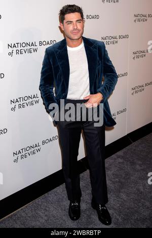 ZAC Efron BEI der National Board of Review Awards Gala 2024 im Cipriani 42nd Street. New York, 11.01.2024 Banque D'Images