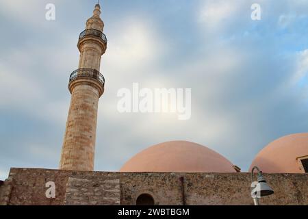 mosquée nerantzes à rethymnon en crète en grèce Banque D'Images