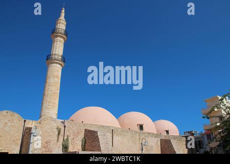 mosquée nerantzes à rethymnon en crète en grèce Banque D'Images