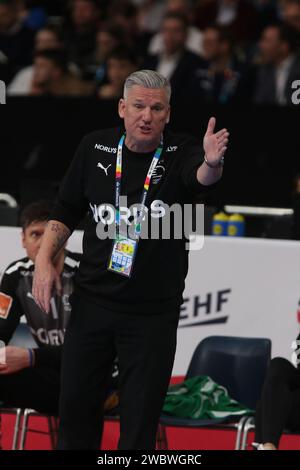 MUNICH, Allemagne. , . L'entraîneur de Denmarks Nikolaj Bredahl Jacobsen lors du Championnat d'Europe de handball masculin, EHF EURO 2024, DANEMARK vs TCHÉQUIE, dans le stade Olympic Park on12. Janvier à Muenchen (photo Arthur THILL/ATP Images) (THILL Arthur/ATP/SPP) crédit : SPP Sport Press photo. /Alamy Live News Banque D'Images