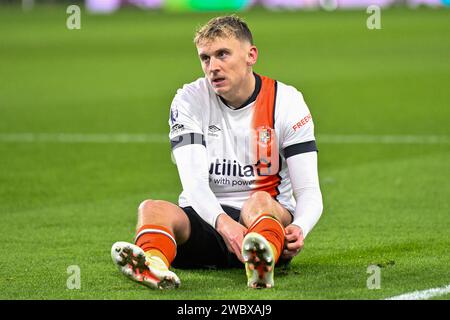 Alfie Doughty de Luton Town lors du match de Premier League Burnley vs Luton Town au Turf Moor, Burnley, Royaume-Uni. 12 janvier 2024. (Photo de Cody Froggatt/News Images) à Burnley, Royaume-Uni le 1/12/2024. (Photo de Cody Froggatt/News Images/Sipa USA) crédit : SIPA USA/Alamy Live News Banque D'Images