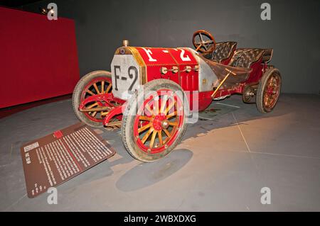 Voiture de course Fiat 130 HP (Italie 1907), Museo Nazionale dell'automobile (MAUTO), Musée National de l'automobile (depuis 1933), Turin, Piémont, Italie Banque D'Images