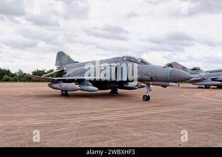 RAF Fairford, Gloucestershire, Royaume-Uni - juillet 15 2023 : Hellenic Air Force McDonnell Douglas F-4E Phantom II Jet Fighter Aircraft, 01518, 338 Mira Squadron Banque D'Images