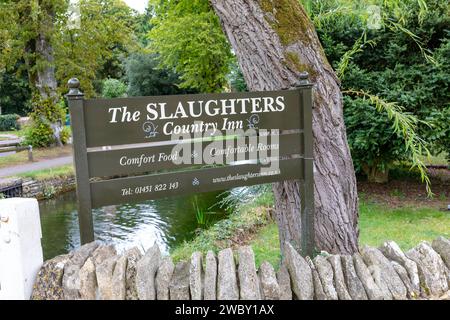 The Slaughters Country inn nourriture et hôtel à Lower Slaughter, Cotswolds, Angleterre, Royaume-Uni, automne 2023 Banque D'Images