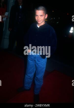 Los Angeles, Californie, États-Unis 17 novembre 1996 l'acteur Lucas Black assiste à la première de Miramax 'Sling Bladed' le 17 novembre 1996 au Cineplex Odeon Showcase Cinemas à Los Angeles, Californie, États-Unis. Photo de Barry King/Alamy stock photo Banque D'Images