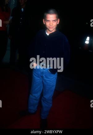 Los Angeles, Californie, États-Unis 17 novembre 1996 l'acteur Lucas Black assiste à la première de Miramax 'Sling Bladed' le 17 novembre 1996 au Cineplex Odeon Showcase Cinemas à Los Angeles, Californie, États-Unis. Photo de Barry King/Alamy stock photo Banque D'Images