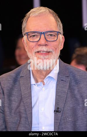 Wolfgang Trepper BEI der Aufzeichnung der NDR Talk Show im NDR Fernsehstudio Lokstedt. Hambourg, 12.01.2024 *** Wolfgang Trepper à l'enregistrement du NDR Talk Show dans le studio de télévision NDR Lokstedt Hambourg, 12 01 2024 Foto:xgbrcix/xFuturexImagex ndr talk1201 4122 Banque D'Images