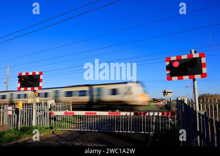 Train Thameslink de classe 700, Holme sans pilote, East Coast main Line Railway, Cambridgeshire, Angleterre, Royaume-Uni Banque D'Images