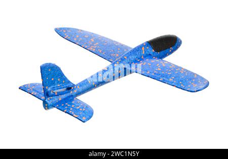 Avion planeur jouet en mousse bleu isolé sur blanc Banque D'Images
