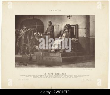 Reproduction du tableau 'le Pape Formose' de Jean-Paul Laurens, Goupil & Cie., d'après Jean Paul Laurens, 1870 - 1884 tirage photomécanique papier Paris. zombie en carton. pape Rome Banque D'Images