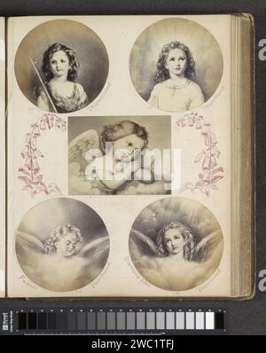 Production photographique de (vraisemblablement) un dessin représentant Johannes de Baptist comme un enfant, c. 1850 - c. 1870 photographie partie de l'album avec des photos de sites et de paysages en Angleterre et d'art.. Papier anglais. Support photographique tirage albumen Jean le Baptiste ; attributs possibles : livre, croix de roseau, coupe baptismale, nid d'abeille, agneau, personnel Banque D'Images