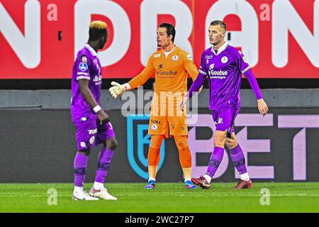 Sittard, pays-Bas. 13 janvier 2024. SITTARD, 13-01-2024, Fortuna Sittard Stadium, Eredivisie néerlandaise, saison 2023/2024. Fortuna Sittard - Sparta. Nick Olij, gardien de Sparta. Crédit : Pro Shots/Alamy Live News Banque D'Images