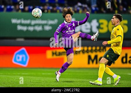 Sittard, pays-Bas. 13 janvier 2024. SITTARD, 13-01-2024, Fortuna Sittard Stadium, Eredivisie néerlandaise, saison 2023/2024. Fortuna Sittard - Sparta. Le joueur de Sparta, Shunsuke Mito. Crédit : Pro Shots/Alamy Live News Banque D'Images